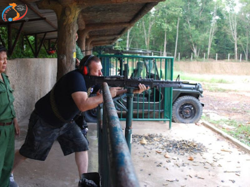 ĐỊA ĐẠO CỦ CHI - KHÁM PHÁ VÙNG ĐẤT THÉP - NỬA NGÀY